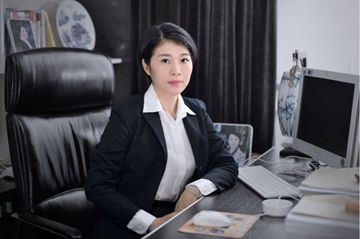 吴华萍律师